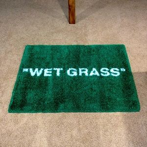 Off-White “Wet Grass” Rug